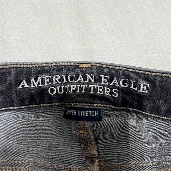 American Eagle Outfitters High-Rise Cropped Jeggings - Picture 4 of 10